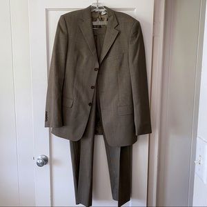 Zara Man Brown Suit